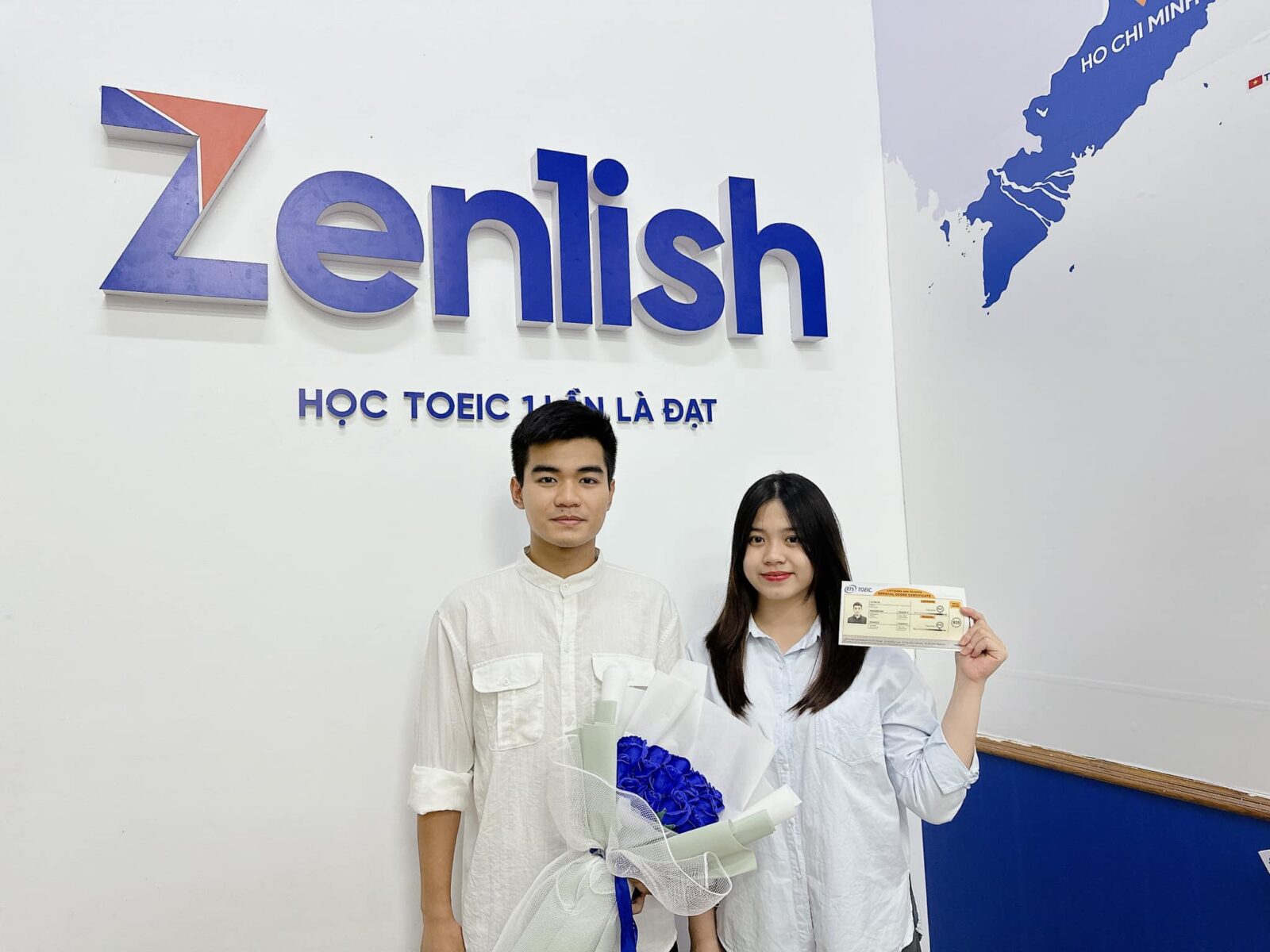 Dủ check-in cùng Cố vấn học tập